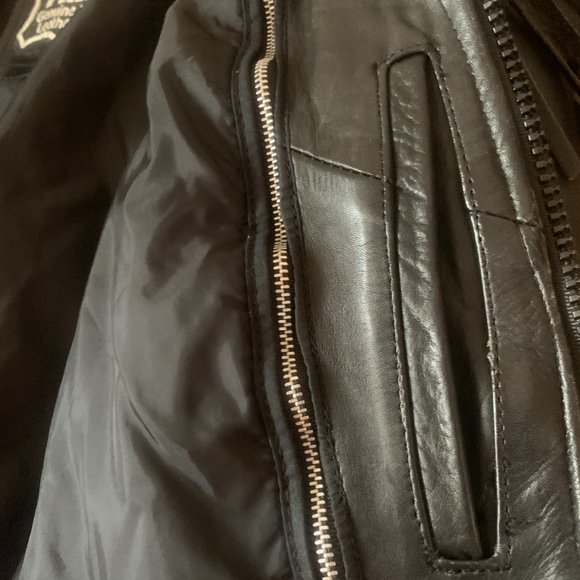 FIRST GENUINE LEATHER VINTAGE 90s Custom Fringe Biker Motorcycle Jacket -Size 20 - Picture 11 of 11